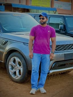Zeeshan Mandiyal's display picture