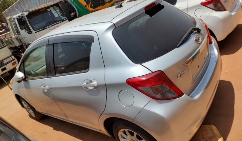 
								New 2011 Toyota vitz full									